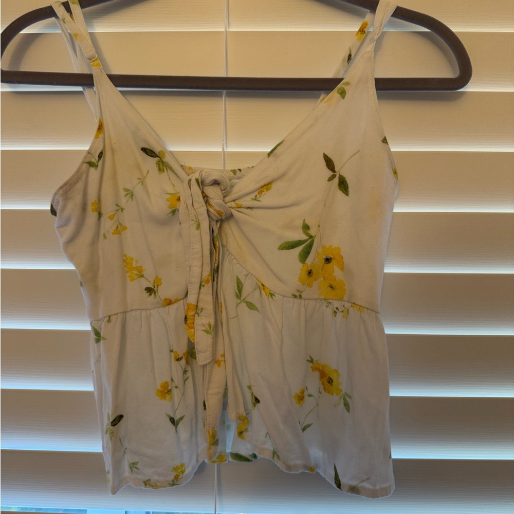 La Hearts White and Yellow Tie Front Camisole